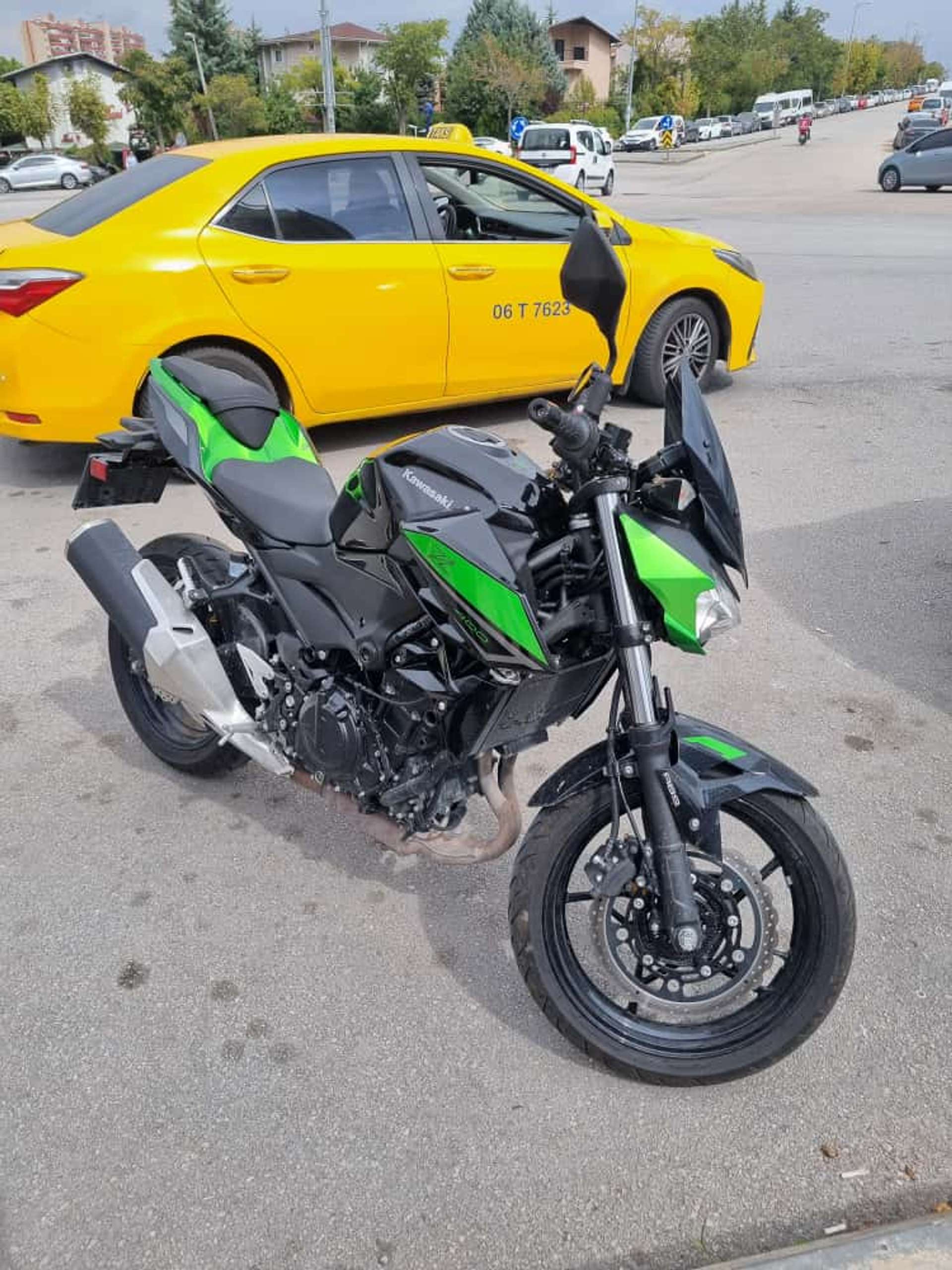 kawasaki Z400 sıfır ayarında
