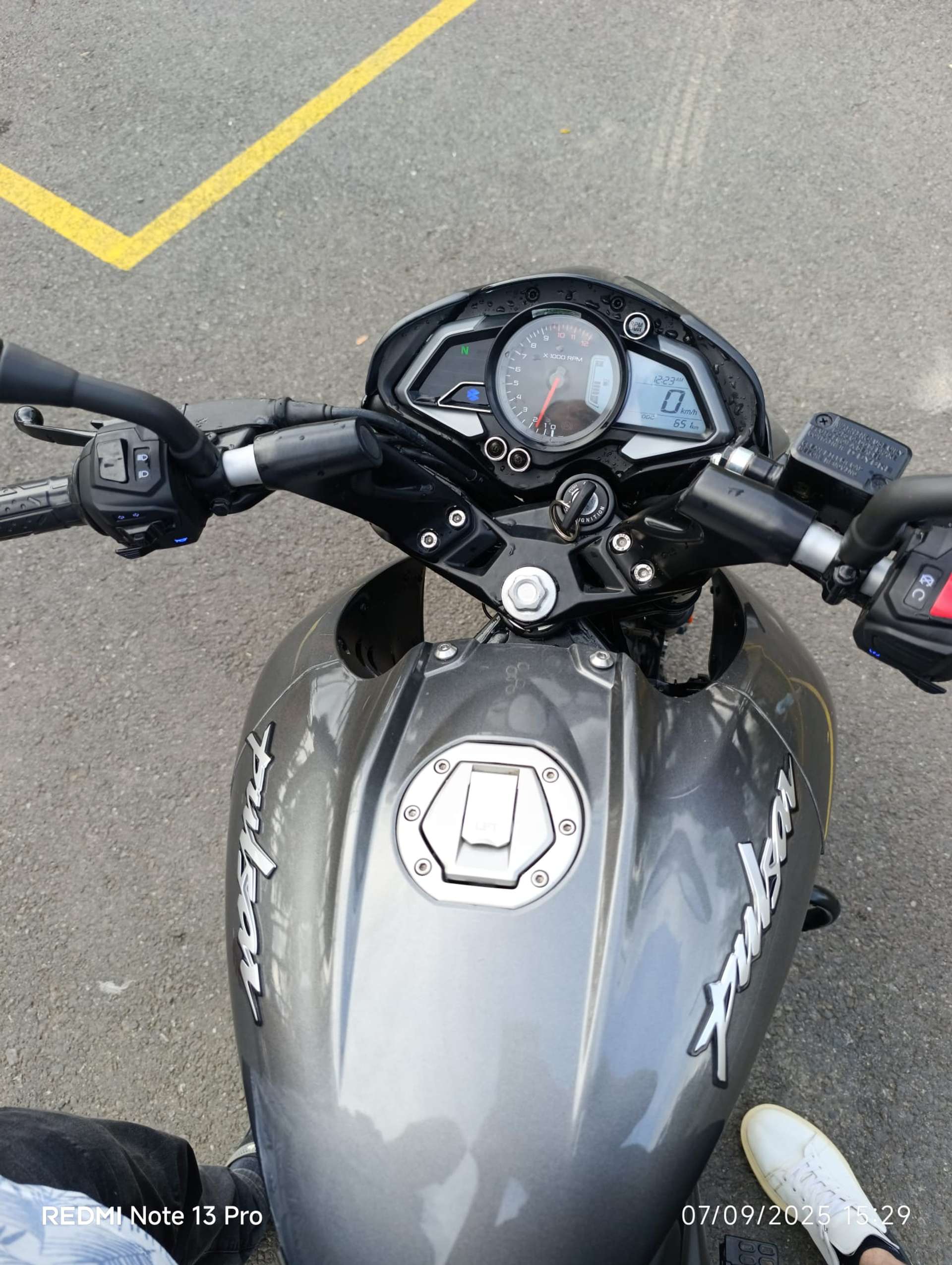 Sıfırdan farksız NS200